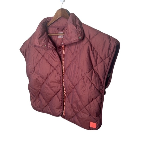 Free People Chill Out Packable Puffer Poncho Scarf One Size - Picture 8 of 14